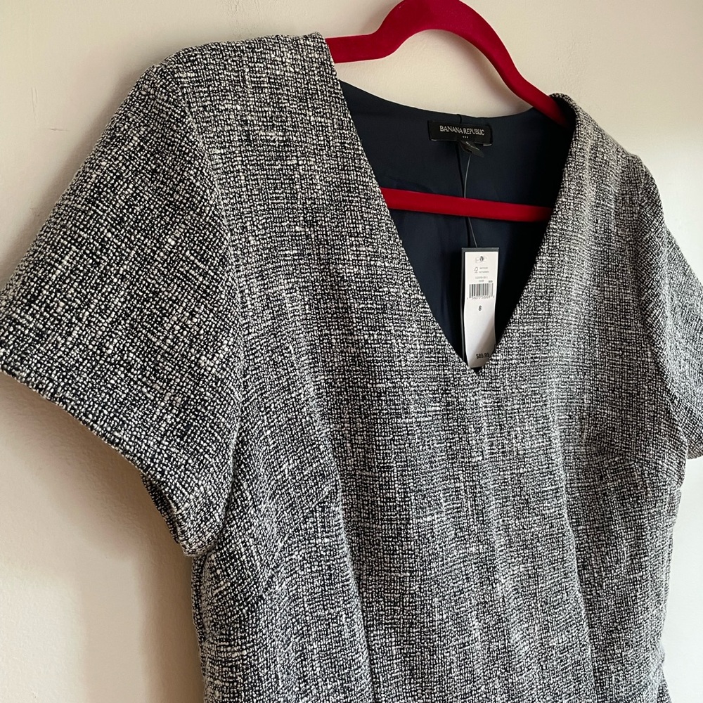 NWT Banana Republic V Neck Short Sleeve Navy Tweed Dress Size 8 - Picture 2 of 7